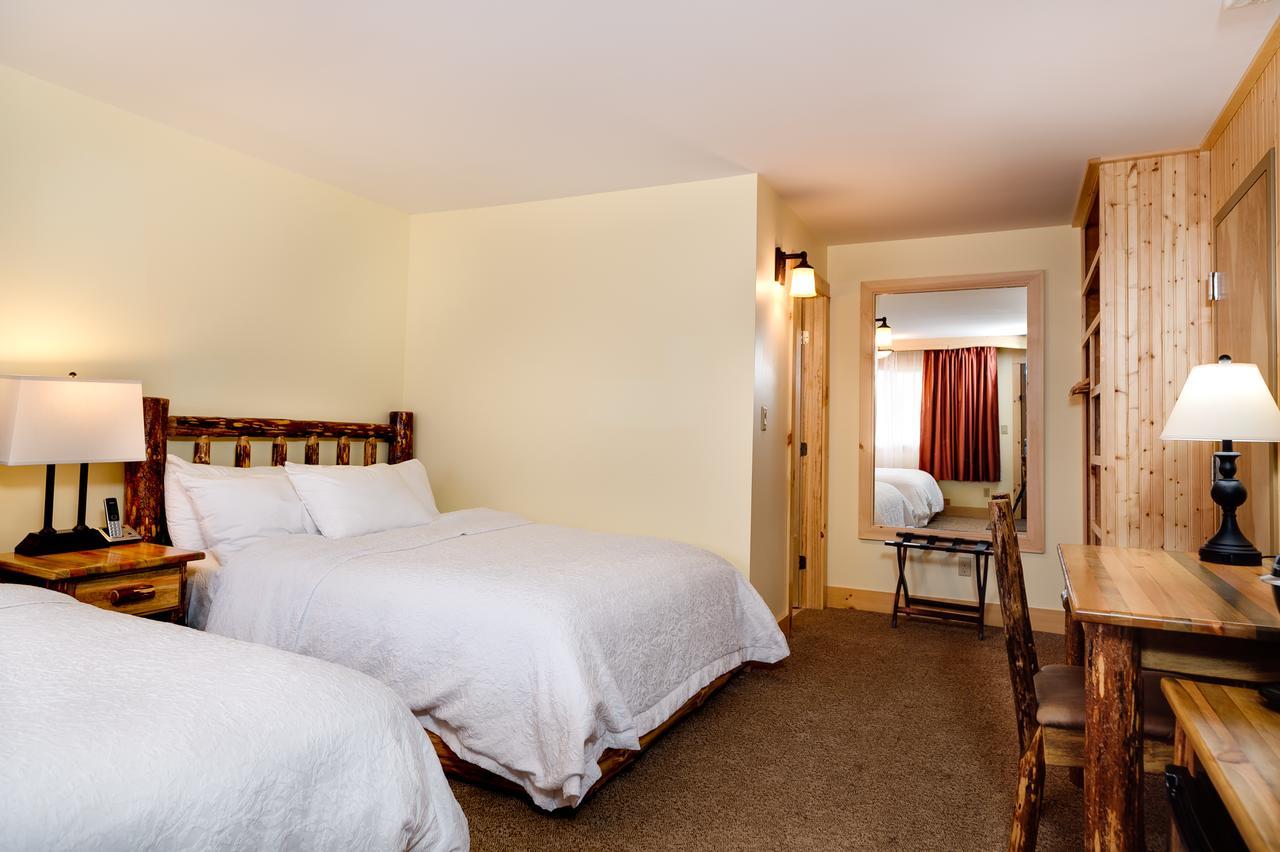 Adirondack Spruce Lodge Уилмингтон Экстерьер фото