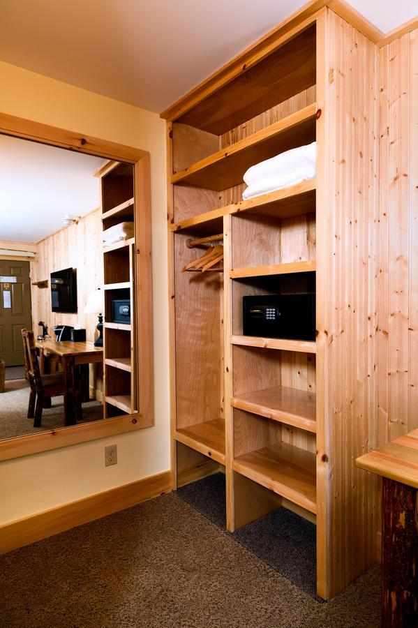 Adirondack Spruce Lodge Уилмингтон Экстерьер фото